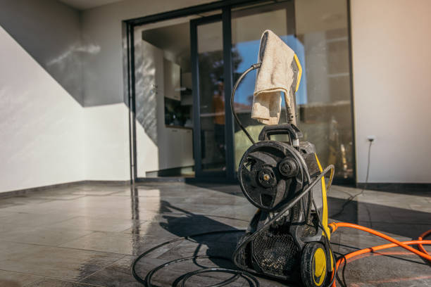 Best Animal Enclosure Cleaning  in Margate, FL